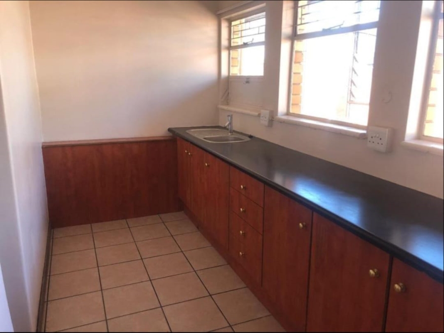 1 Bedroom Property for Sale in Bloemfontein Free State